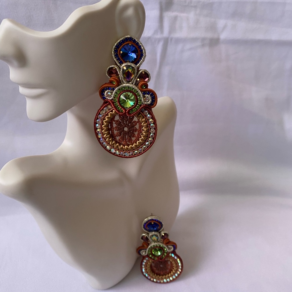 Elegant Multicolor Statement Earrings - image 1